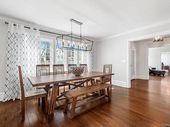 5th image of 9 Lockwood Road