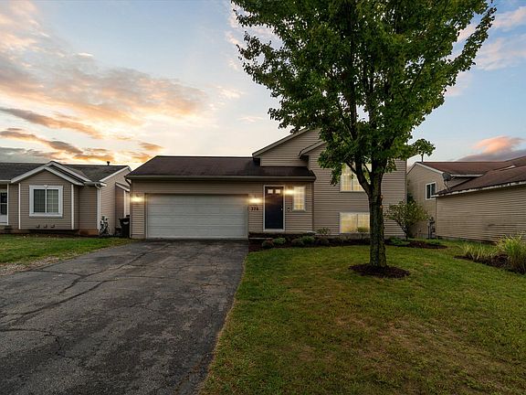 2nd image of 376 Needlewood Dr NE