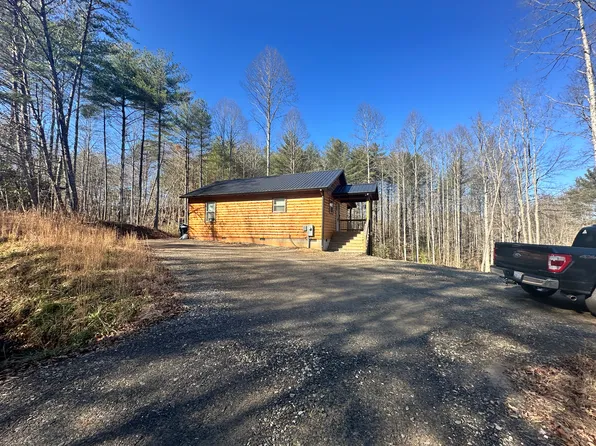 1381 Sandy Gap Rd, Murphy, NC 28906