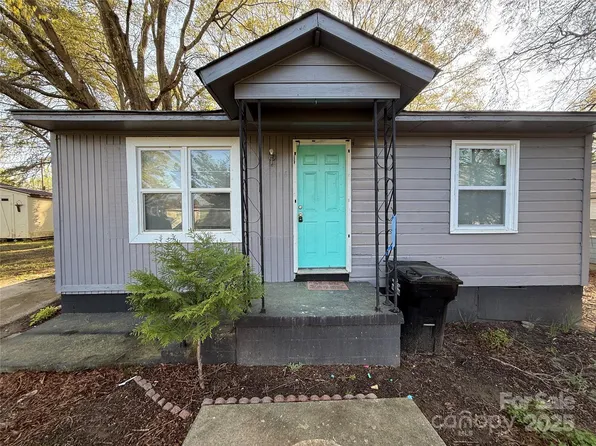 3316 Queens Ln #10, Gastonia, NC 28052