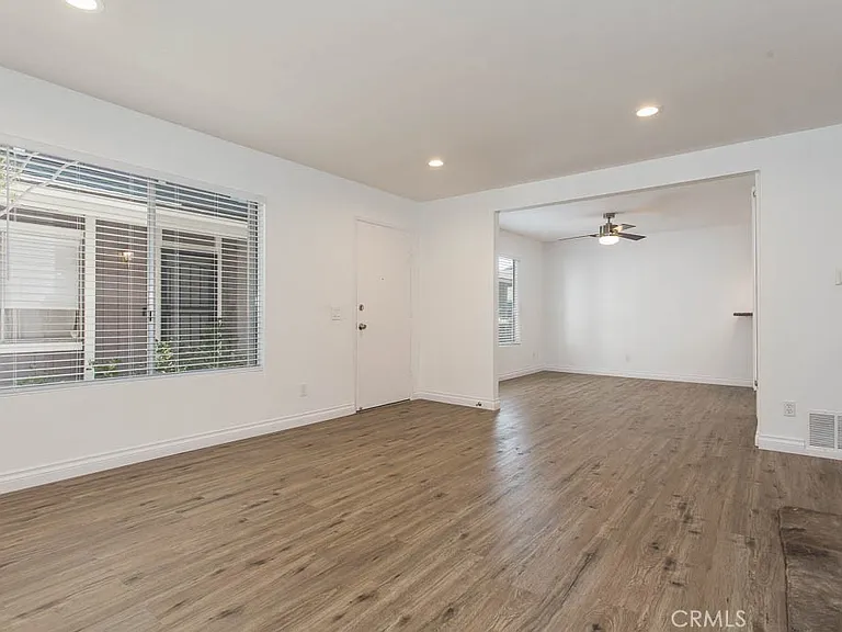 527 Spring Rd #19 — Photo 13