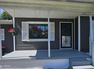912 Kelly St, Carrollton, KY 41008