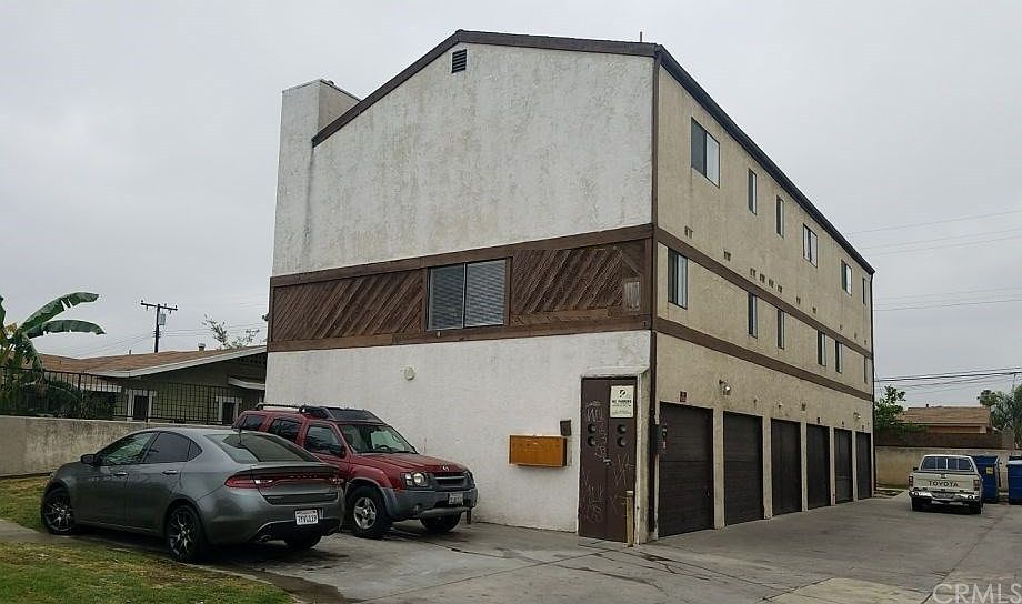 1st image of 14407 Corby Ave #7