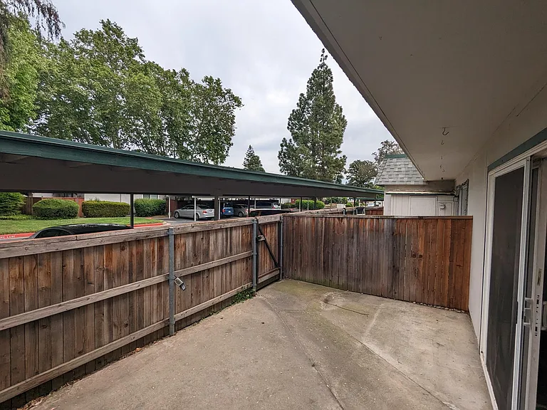 8906 Lanier Way #C — Photo 16