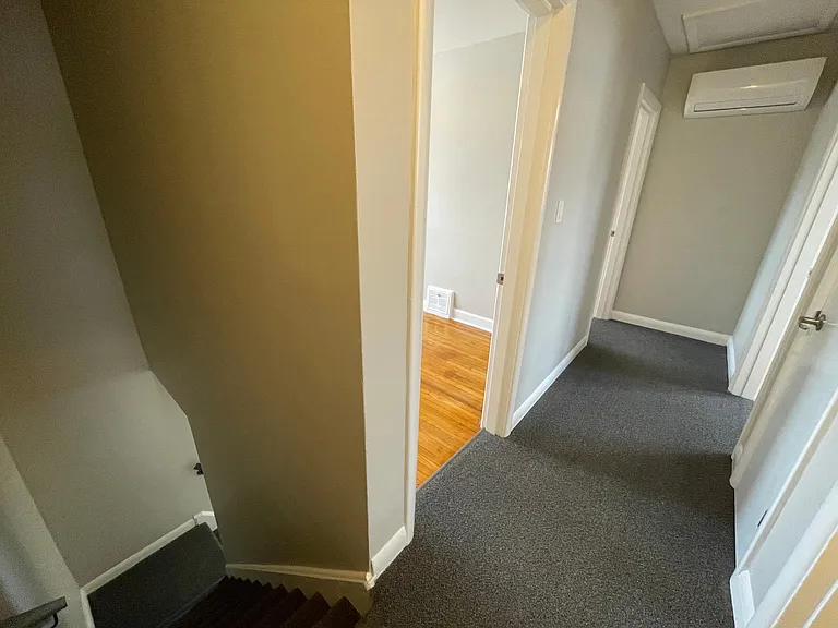 80 Barbara Ave — Photo 17