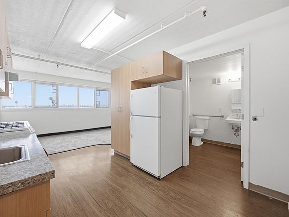 2nd image of 3015 Wilson Rd