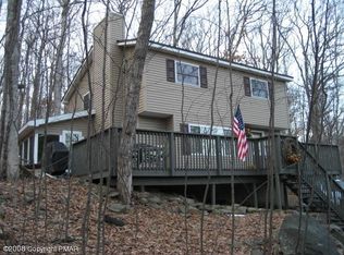6005 Decker Rd, Bushkill, PA 18324