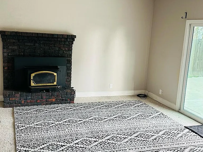 5243 Wisteria Way — Photo 9