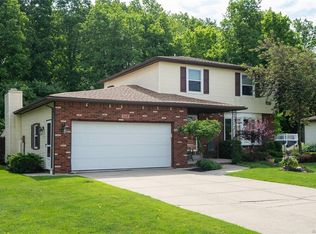 3419 Dolphin Dr, Buffalo, NY 14219