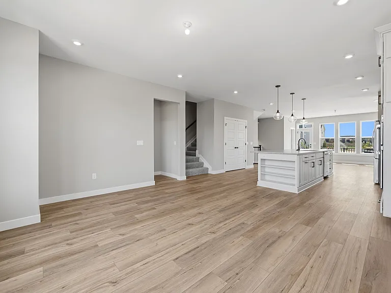 16545 Yellowwood Dr — Photo 20