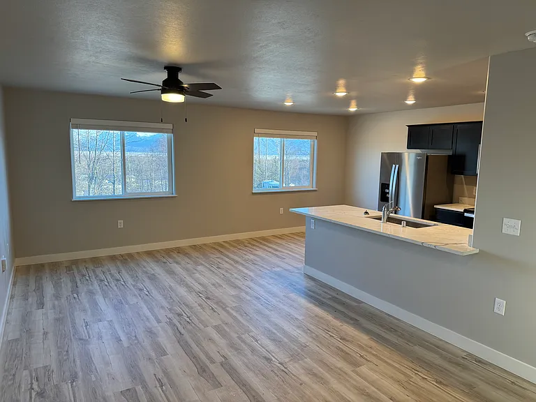 3450 S Caryshea St #11 — Photo 2