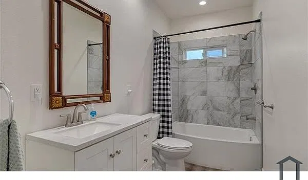 3 bed, 1410 sqft, $1,950 — Photo 3