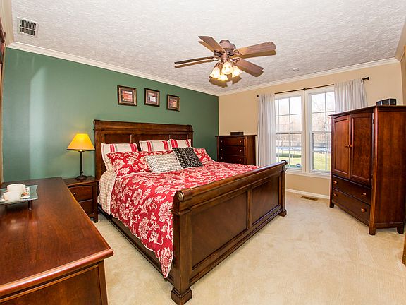 5th image of 7115 Camberwood Dr