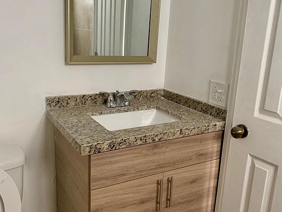 3rd image of 5500 W 21st Ct APT 105
