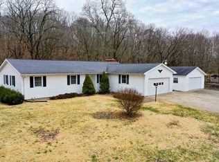 7046 W 10th St, Rosedale, IN 47874