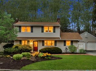 138 Weinmann Blvd, Melville, NY 11747