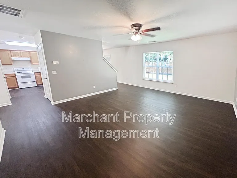 510 Riello Dr — Photo 5