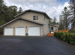 1100 Riverbanks Rd, Grants Pass, OR 97527