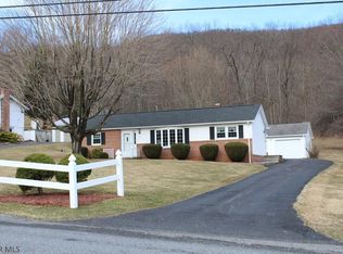 2068 Cumberland Rd, Bedford, PA 15522