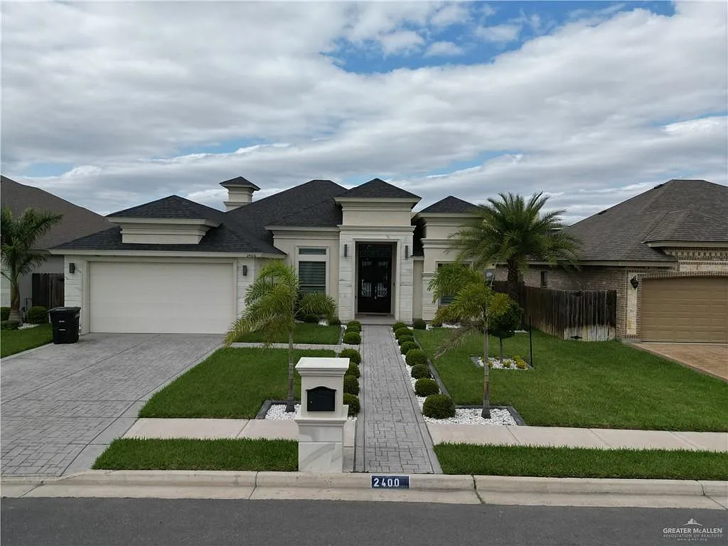 2 bed, 4.5 bath, 2057 sqft, $2,400 — Photo 1