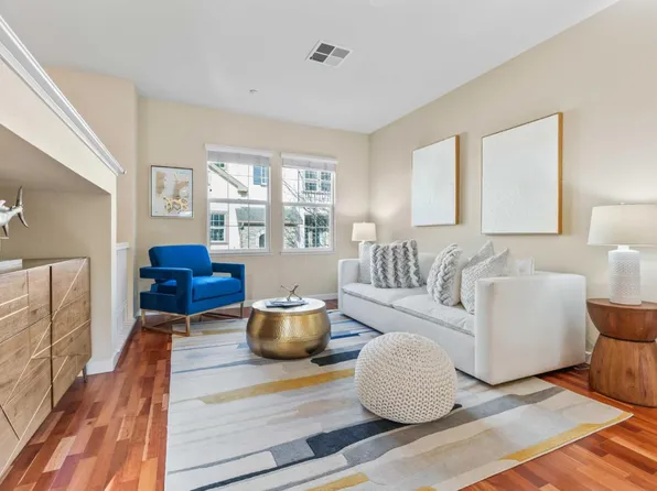 1121 Lund Ter, Sunnyvale, CA 94089