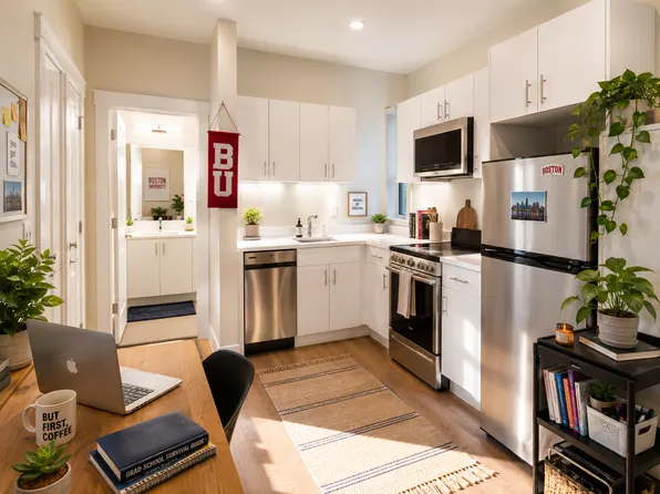 831 Beacon St, Boston, MA