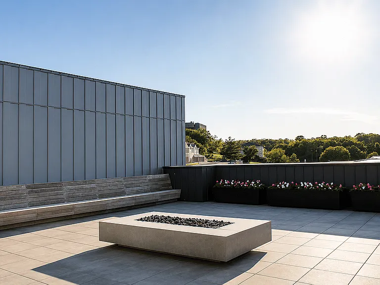 The Nest - Rooftop Lounge