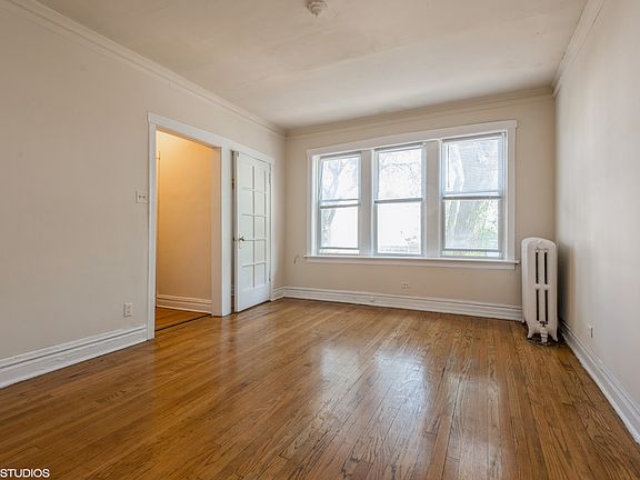 2nd image of 3408 W Berteau Ave Unit 1