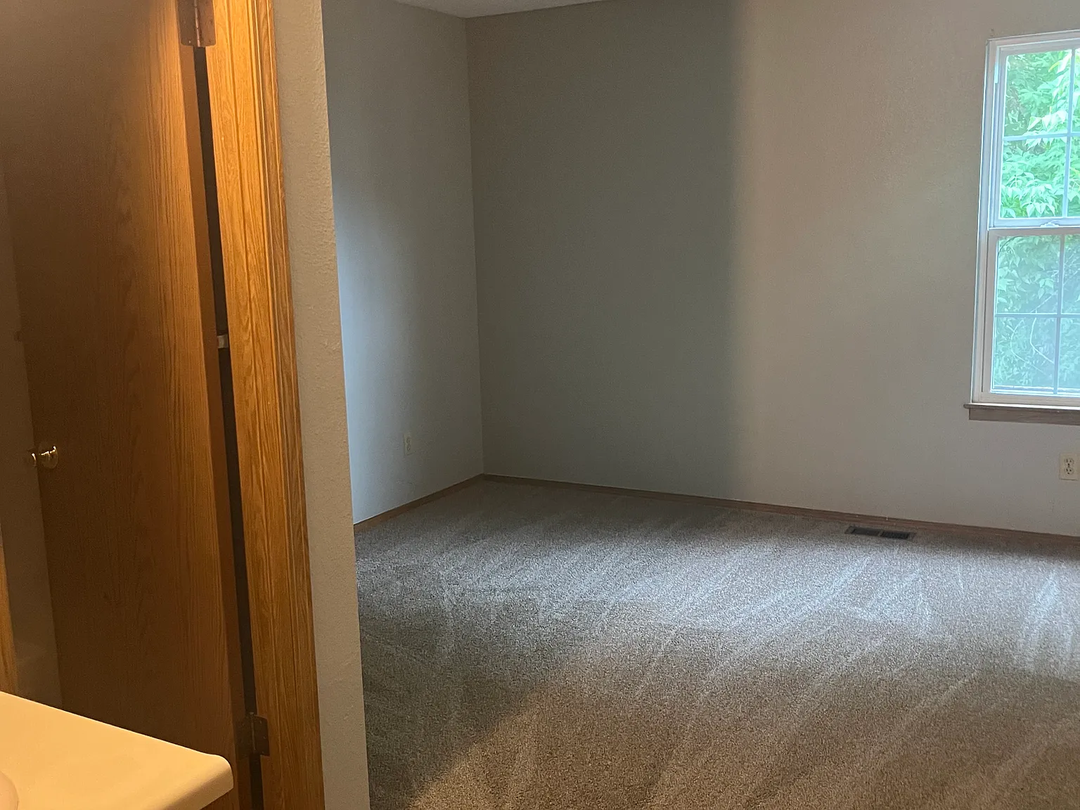2 bed, 2.5 bath, 1131 sqft, $2,000 — Photo 4
