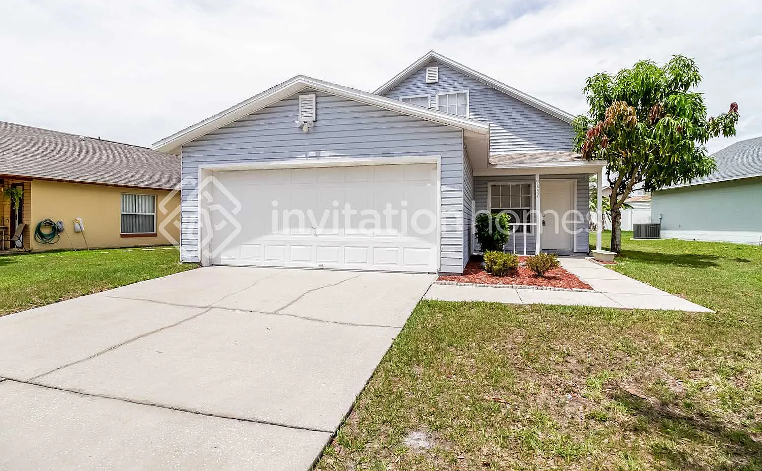 9857 Red Clover Ave Orlando, FL 32824 — Photo 1