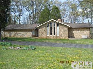 1723 Cherokee Dr, Lebanon, TN 37087
