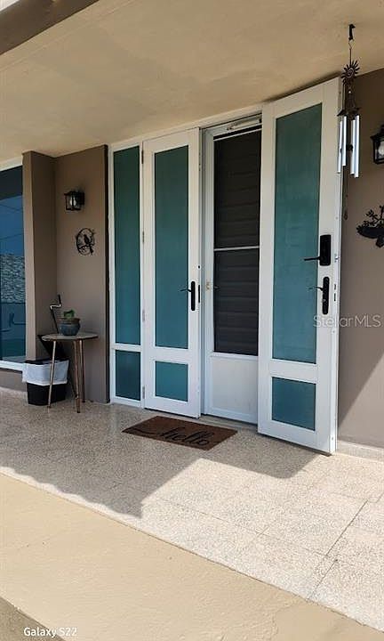 1st image of 20 Calle 20 Cor W