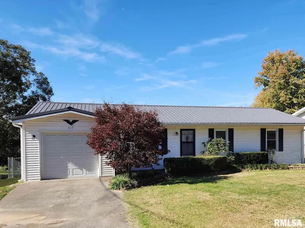 417 E Cross St, Dongola, IL 62926