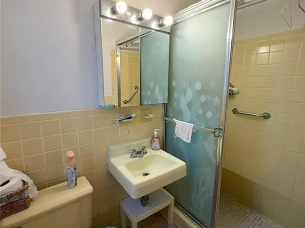 2650 Ocean Parkway image 21 of 24