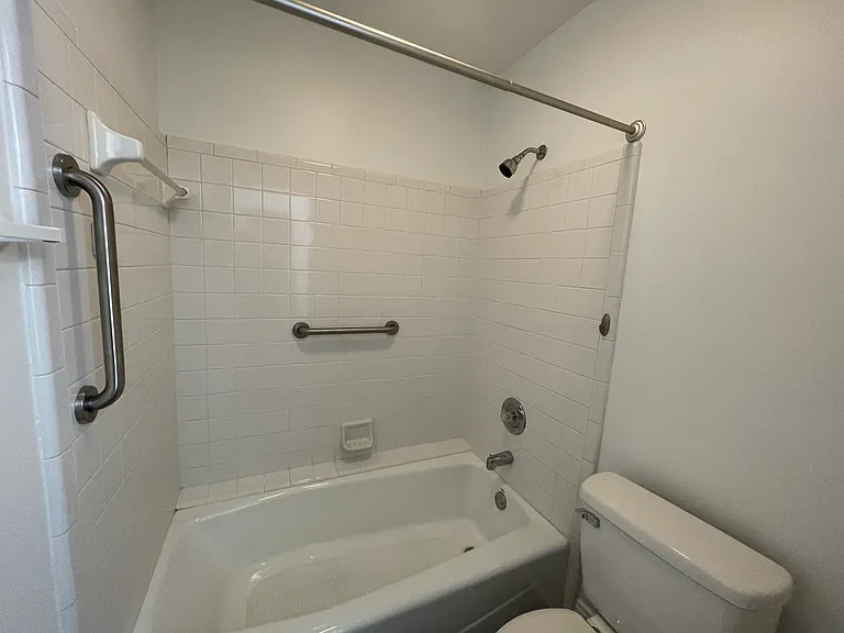 2317 Chelsea Dr NW — Photo 11