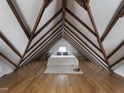 553 E 34th St, Brooklyn, NY, 11203