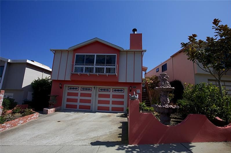 1st image of 7 Canterbury Ave