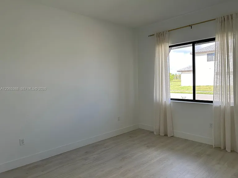 5081 Gambero Way Ave — Photo 10