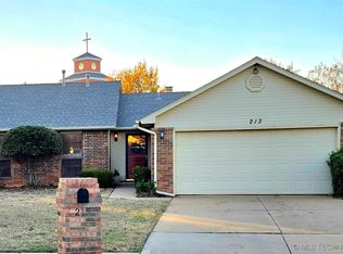 213 Taos, Edmond, OK 73013