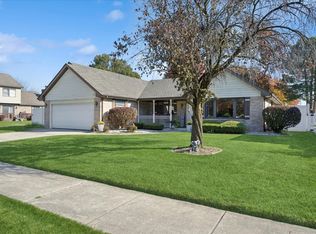 18311 Holland Rd, Lansing, IL 60438