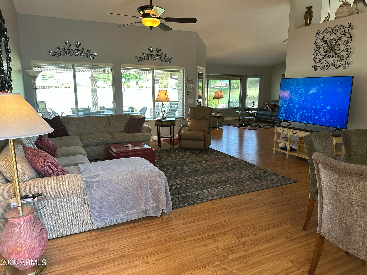 2 bed, 2.0 bath, 1884 sqft, $2,400 — Photo 2