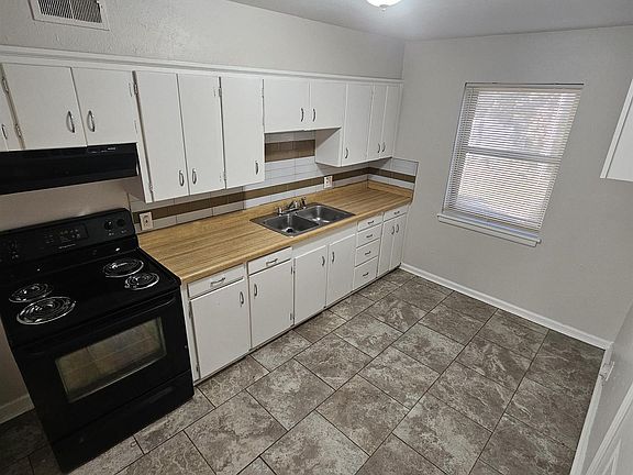 5th image of 54 Purdue Cir