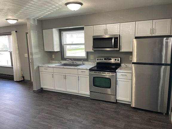 5th image of 988-998 Cherry St #988