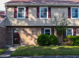112 Princess Pl #104, Jacksonville, NC 28546