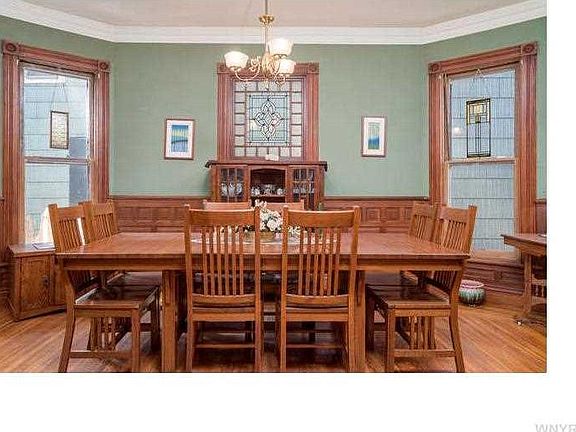 5th image of 42 Orton Pl