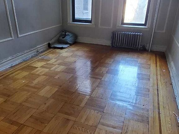 4th image of 377 Montgomery St #14B