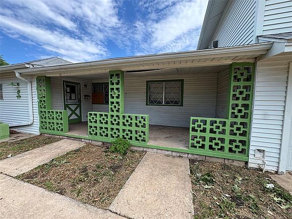 2nd image of 6125 NW 49th St