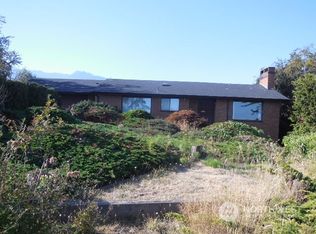 802 Caroline St, Port Angeles, WA