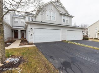 2904 Falling Waters Ln, Lindenhurst, IL 60046