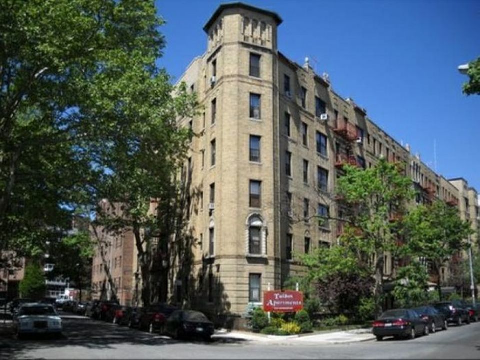1st image of 8374 Talbot St #4